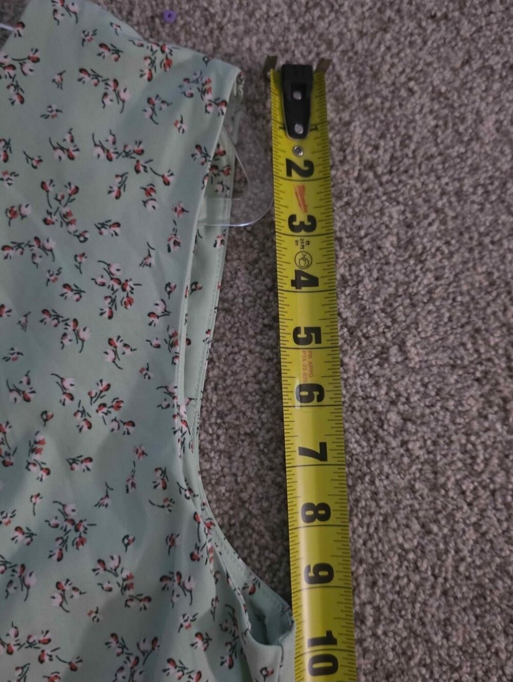 (L) Mint green, Cinched Front, Slit Dress. Accurate Color In Last Photo - Picture 7 of 9